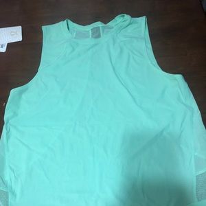 EUC lululemon tank size 10
